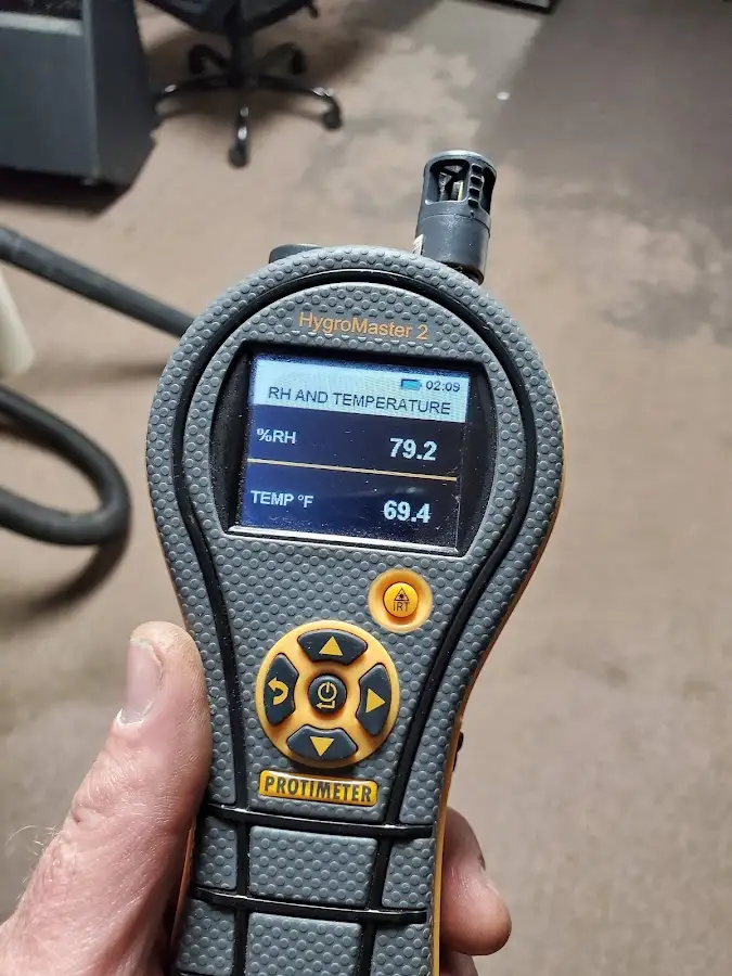 Moisture meter humidity assessment for Fire & Smoke Damage Restoration in Evanston